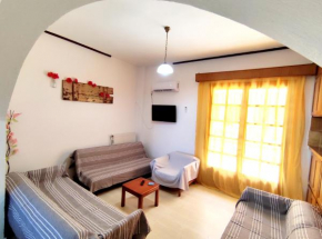 Fouli Studios & Apartments